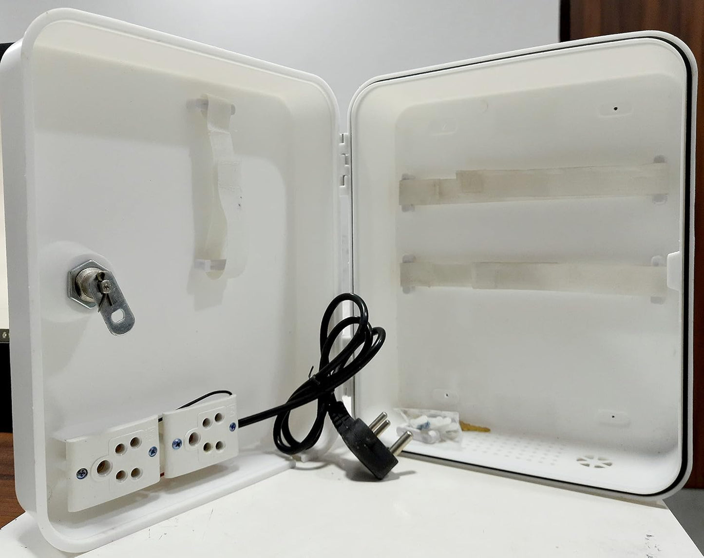 PoE Box POE DVR 4 / 8Ch PoE Switch PVC Indoor All Weather Condition